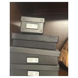 (4) Storage boxes