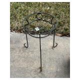 Metal Plant Stand 18'x12'