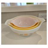Set of (3) Vintage Pyrex Serving Bowls