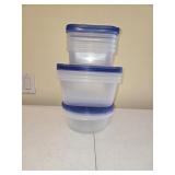 NEW Disposable Containers w/Lids