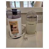 (2) Coffee Grinders & VTG GE Electric Knife in