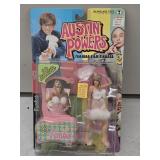 NIB Austin Powers Fembot
