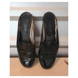 7.5 Franco Sarto Flats