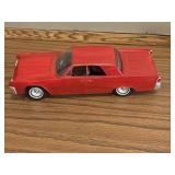 VTG 1962 Matchbox Lincoln Continental. It is a