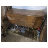 Drop Leaf Gate Leg Table