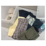 Tote with Sz 38 shorts