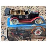 Ertl  Collectibles TEXACO 1917 Maxwell Touring