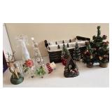 Christmas Basket w/ Assorted Decor