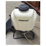 Stanley 4-Gallon Professional Backpack
