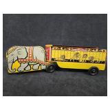 Courtland Circus Lion Parade Trailer w/Elephant