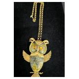 Vintage, Gold-tone Articulated Owl Necklace,