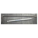 Pittsburg 24' General Purpose Tire Iron & Crowbar