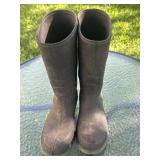Sz 11 Rubber Rain Boots