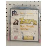 Prevue Hendryx ZZZ's Soft Suede Tunnel designed