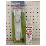 Kaytee Chew Proof Water Bottle Holder