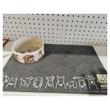 Good Dog Ceramic Food Bowl & Food Mat