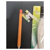 Featherland Paradise Pencil Foot Toy + 2-pack of