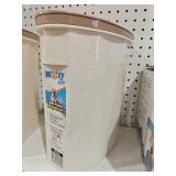 Woof Pet Food Dispenser