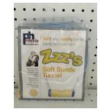 Prevue Hendryx ZZZ's Soft Suede Tunnel designed