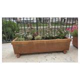 Binocci Carlo 12x40 Planter w/Dianthus