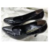 CHARLES JOURDANï¿½ Black "Alligator" Pumps 7.5