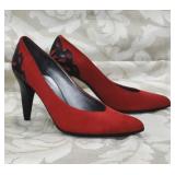 CHARLES JOURDANï¿½ 7.5 Red Suade