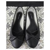 Sz 7.5 Nine West Flats