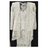 Sz SM Sachka Original White Linen Crocheted Suit