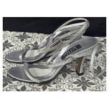 Sz 7 Stuart Weitzman Nudistsong Heels