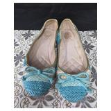 Sz 8 Vince Camuto Flats