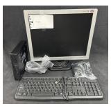 Samsung 17 in SyncMaster 713V Monitor With Dell
