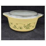 2.5 Qt Pyrex Casserole Dish w/Shenandoah Pattern