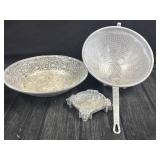VTG Silver Colored Bowl Hammered Aluminum