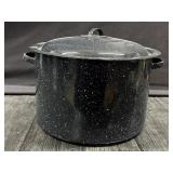 12.5 Q Large Speckled Graniteware Enamelware
