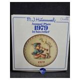 1979 M.J. Hummel Annual Collector Plate