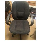 20'x19'x39' Office Rolling Chair