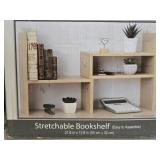 NIB Stretchable Bookshelf