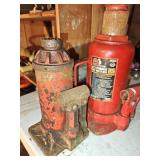 (2) bottle jacks