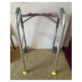 Medical Deluxe Folding Walker with 5' Front