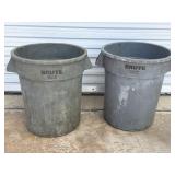 (2) 19" x 24" Heavy Duty Rubbermaid Commercial