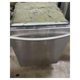 Samsung Dishwasher Stainless Steel 24"x24.5"x34"