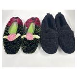 (2) Sz M House Slippers