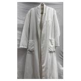 Sz: S, SPA Ojai, White Bath Tub