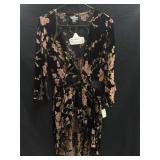 NWT Sz L Angie Velvet Burnout Floral Open