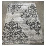 Broyhill Area Rug 5Ft x 7Ft