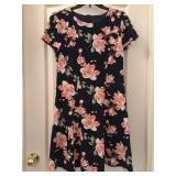 Sz 10P JH Floral Dress