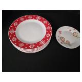 (6) Royal Norfolk Dinner Plates featuring a w