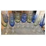 (16) Piece Set (8) Red Wine Glasses & (8)