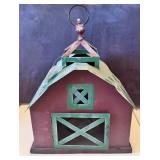 NWT Rustic Barn Birdhouse 11ï¿½x8"x13"