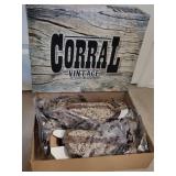 NEW SZ 6.5 CORRAL VINTAGEï¿½  Crater Bone Embroidery